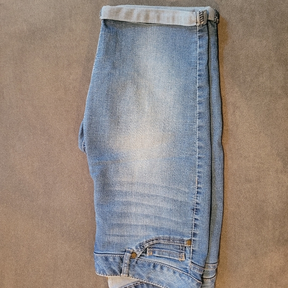 Women's Size 11 Blue Spice Denim Shorts - Picture 3 of 7